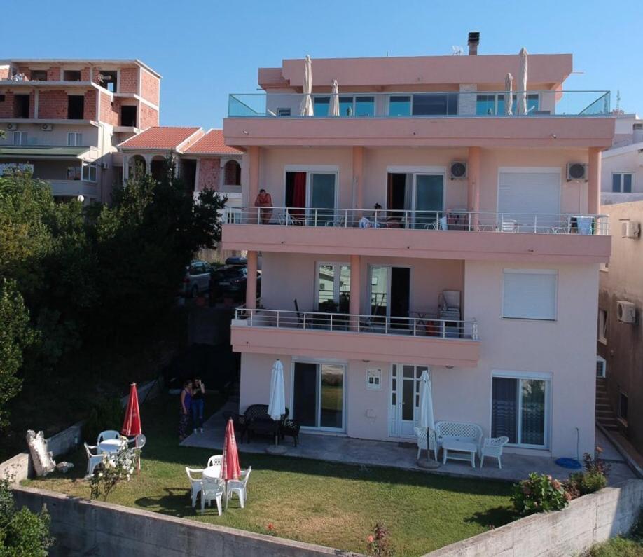 Casa Hena Hotel Ulcinj Exterior photo